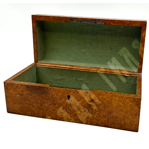 Шкатулка для украшений. Россия, Вятка. XIX.