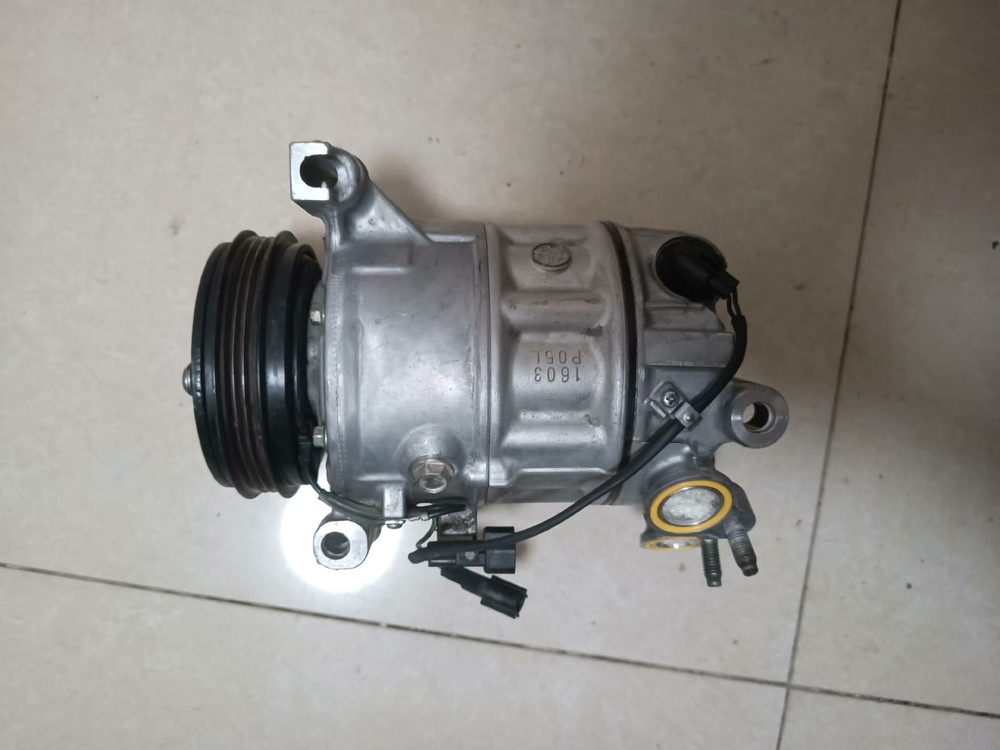 Компрессор кондиционера Volvo S40 S60 V40 XC60