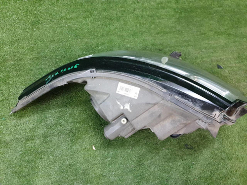 Битая Фара левая Range Rover Vogue 4 (2012-2017) ксенон