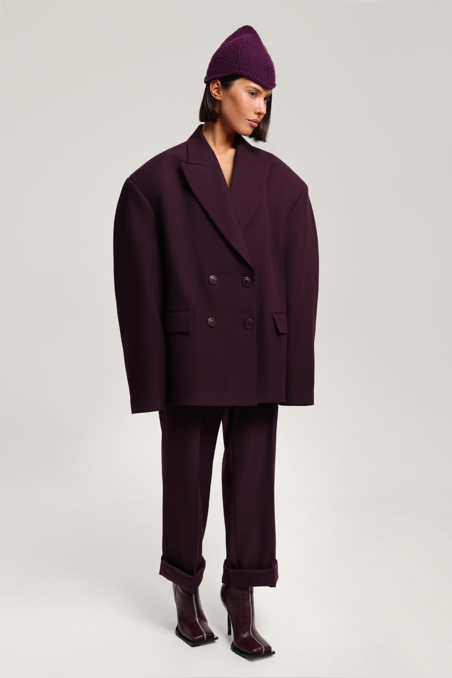 Брюки с посадкой на бёдрах