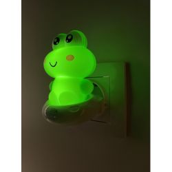 Ночник - светильник светодиодный ЭРА NN-608-SW-GR в розетку с выключателем зеленый | Ночники