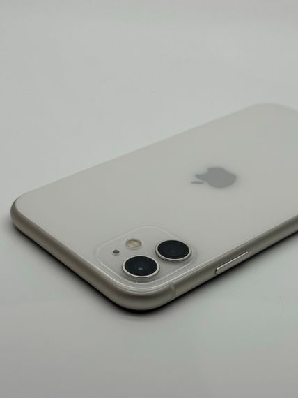 iPhone 11 128gb White