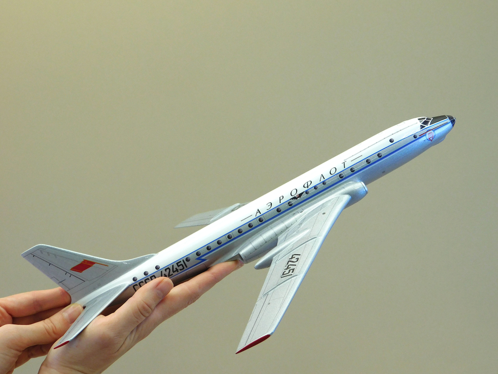Модель самолета Ту-104А (М1:100, Аэрофлот СССР-42451)