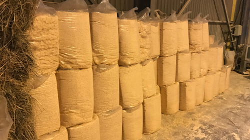 Стружка древесная для животных в пос Пениках