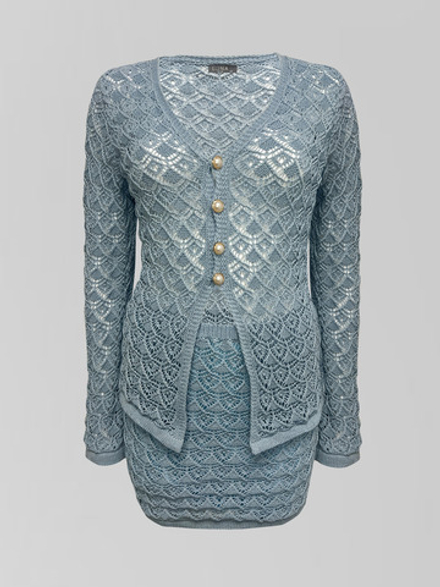 Костюм Luna style вязаный однотонный из кофточки на пуговицах и короткой юбки