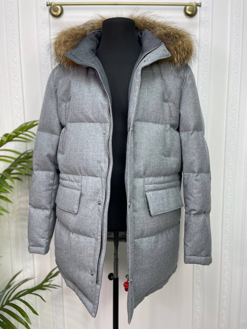 Пуховик Kiton