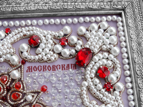 ЖС-7-СК Набор для вышивания хрустальными камнями Матрона Московская (красный)