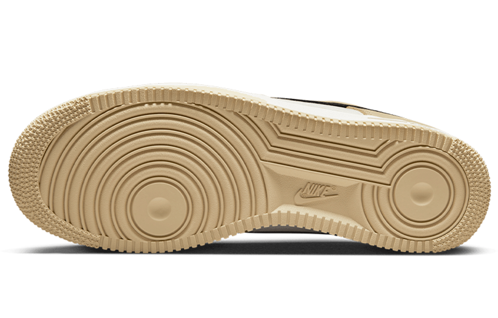 Кроссовки Nike Air Force 1 Lx "Team Gold"