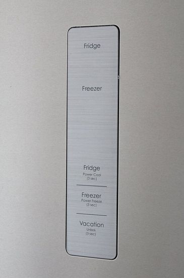 Холодильник Leran CBF 370 IX NF