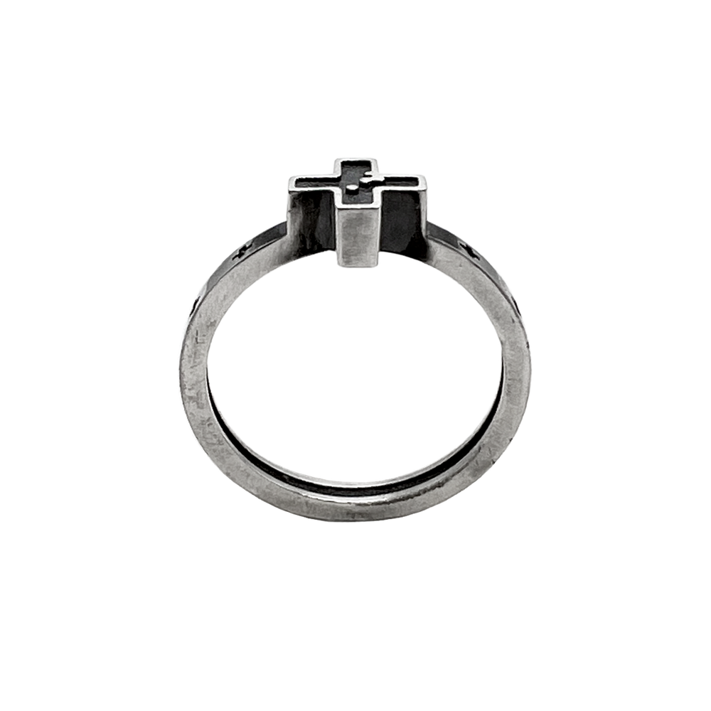 cross minus ring
