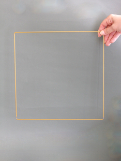 Квадрат металлический 30 см