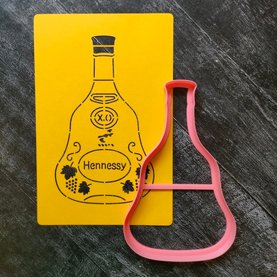 Бутылка Хэннесси №2 (по эскизу Юли Вкусный мир)