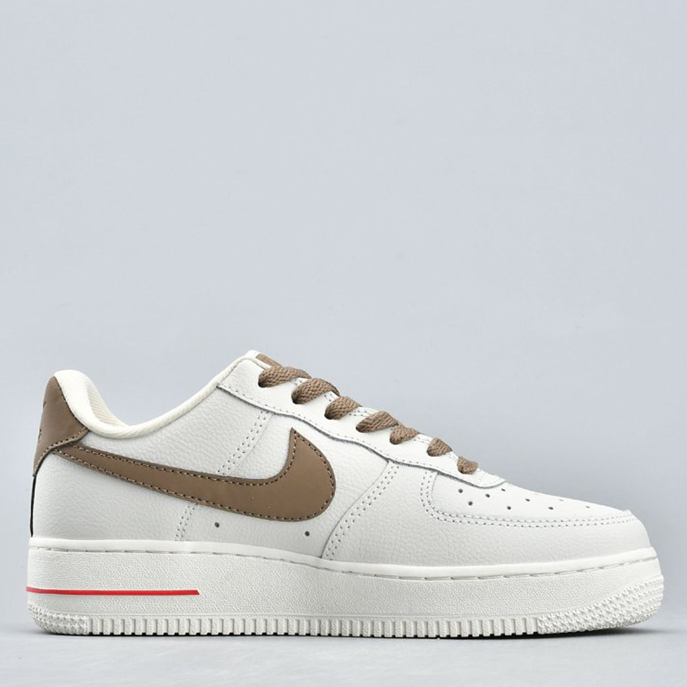 Nike Air Force 1 07 White/Brown