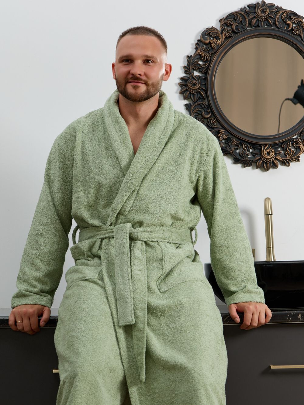 Халат мужской Комфорт-4 Виотекс СВ.- ОЛИВКОВЫЙ