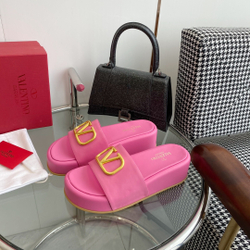 Valentino Vlogo Slide Sandal