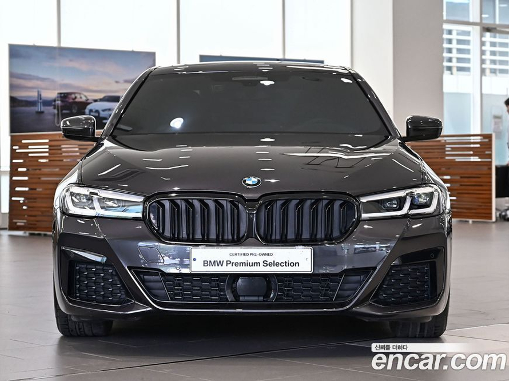 BMW 5 Series (G30) 520i M Sports (06.2023)