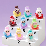 Подвеска Лабубу на лошадке, пин на правом ушке, флокированный пластик