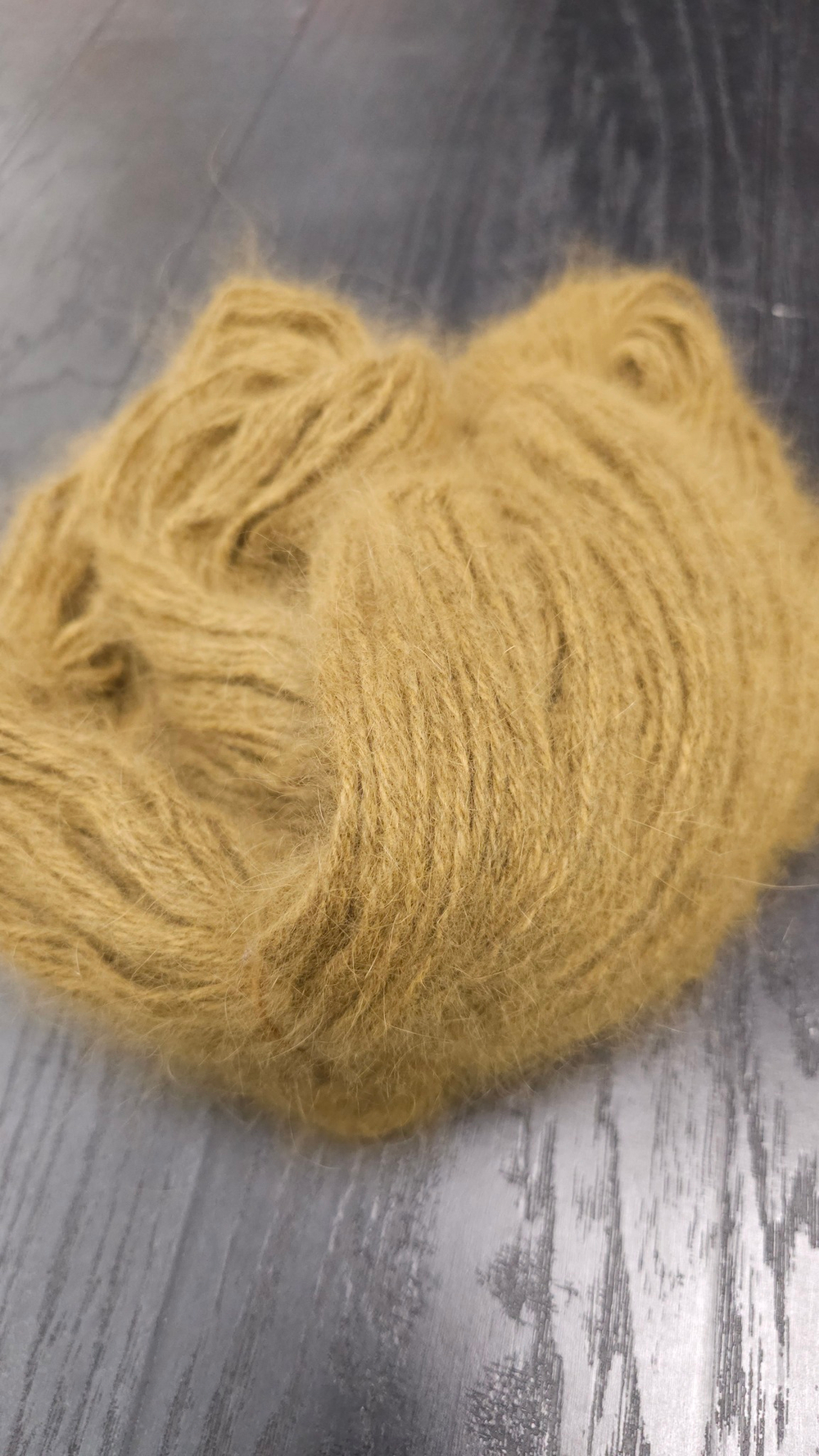 Итальянская пряжа в пасмах от BIAGIOLI MODESTO Angora 80, Spiky 3/17, 80% Ангора, 20% Нейлон