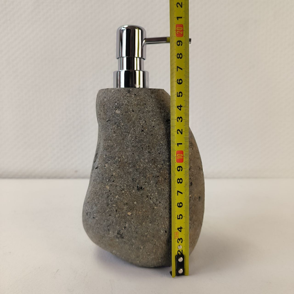 Дозатор из речного камня DRC-63769 (143)