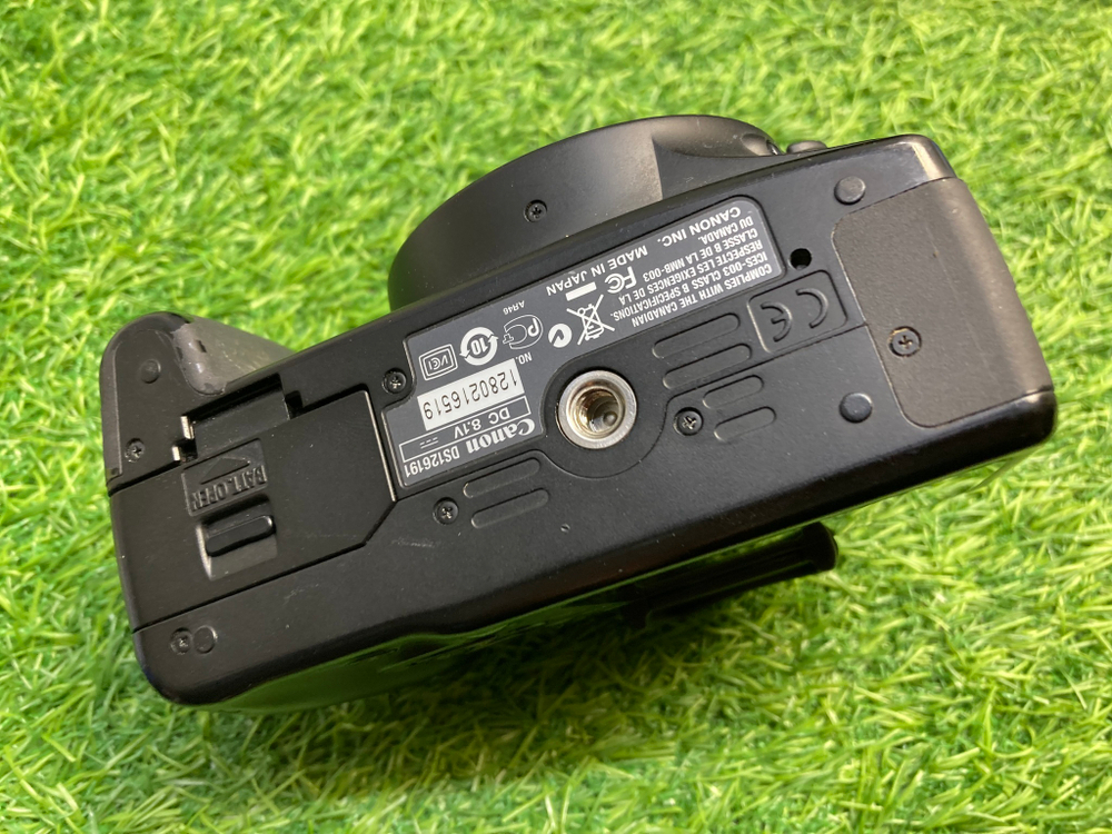 Canon EOS 1000D kit 18-55mm Покупка/Продажа