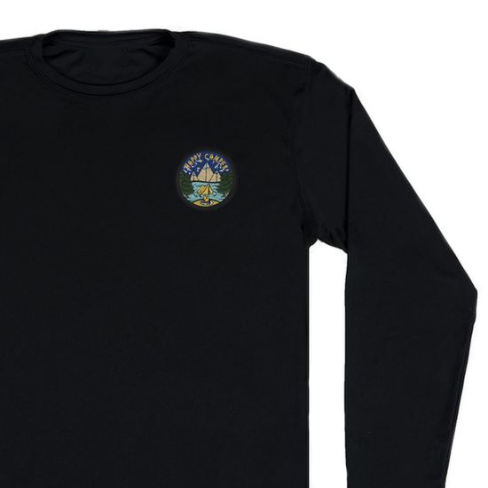 Нашивка термоаппликация на одежду и на рюкзак. Happy camper