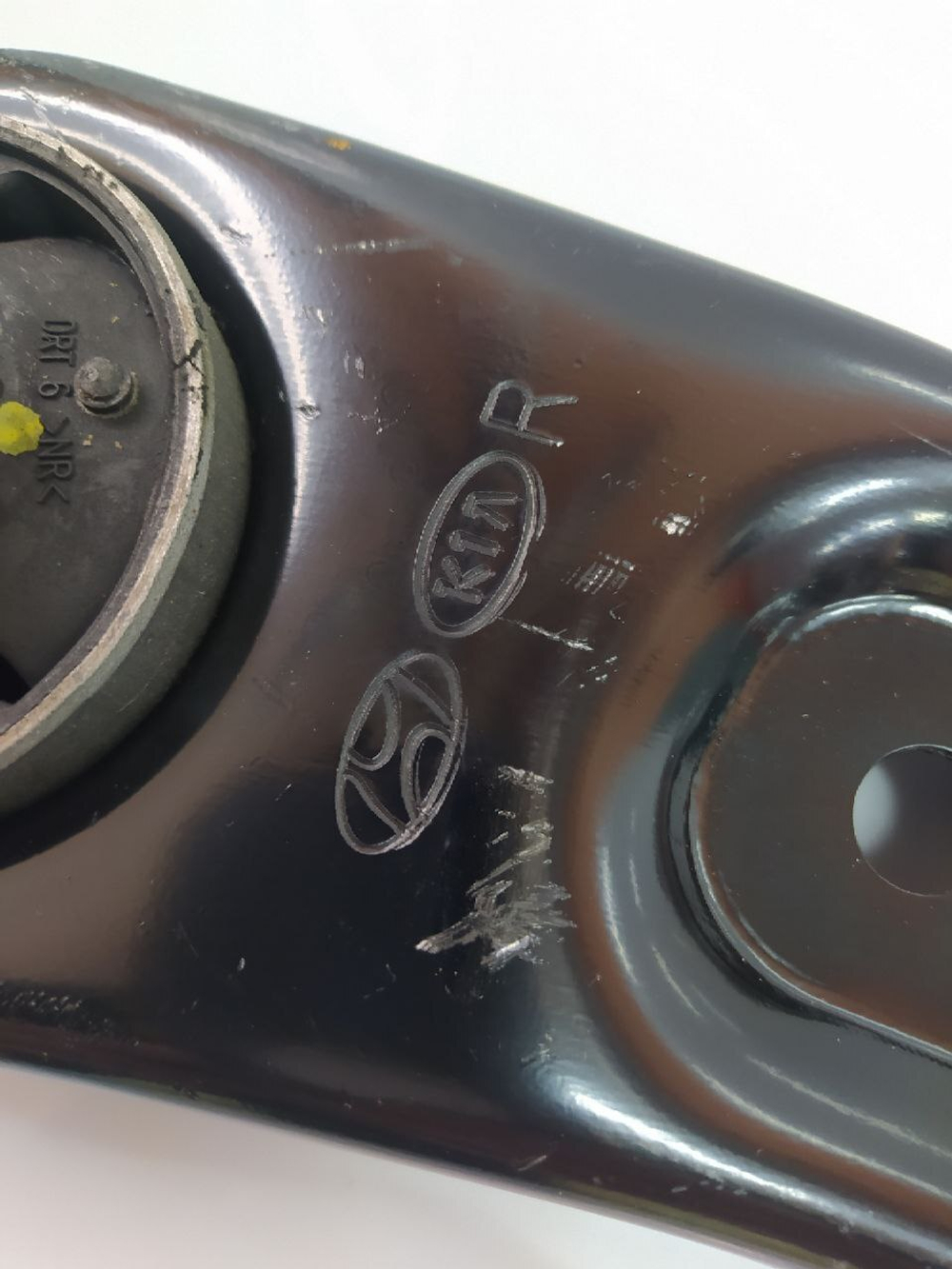 Рычаг передний правый 54501H5000 Hyundai Solaris, Kia Rio