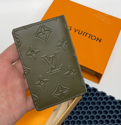 Визитница Louis Vuitton