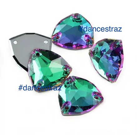 Стразы пришивные, Fat Triangle, Volcano, 001VO, 16mm, (18 ea/pkg), 5A+best, (F2)