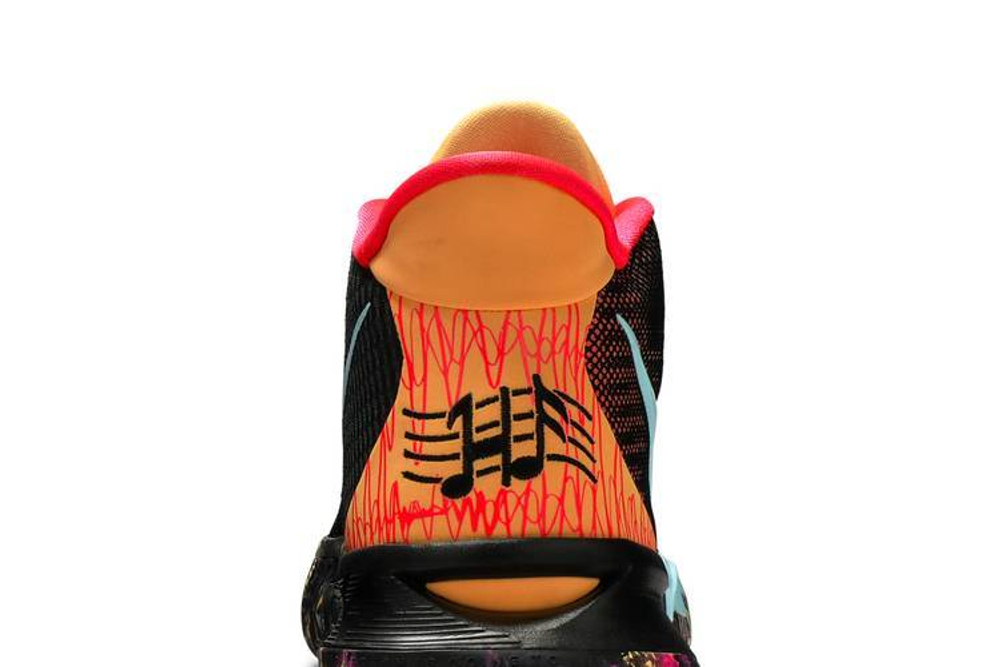 Кроссовки Nike Kyrie 7 "Soundwave"