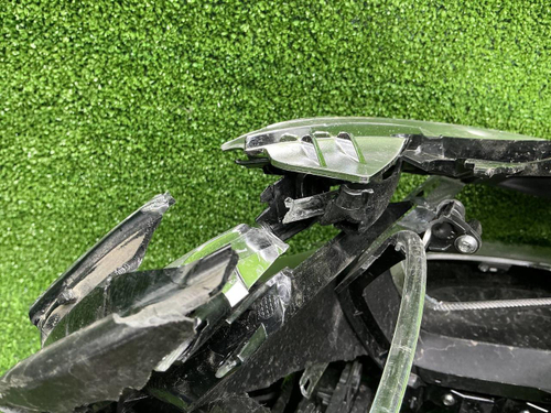 Битая Фара левая BMW X5 G05 X6 G06 (18-23) Laser