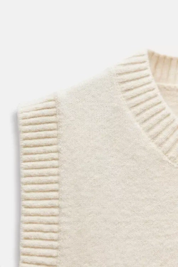 ZARA ОДНОТОННЫЙ ТРИКОТАЖНЫЙ ЖИЛЕТ, ЭКРЮ