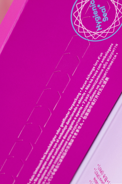 Вакуумный стимулятор клитора с вибрацией Satisfyer Curvy Trinity 3, красный, 17,7 см