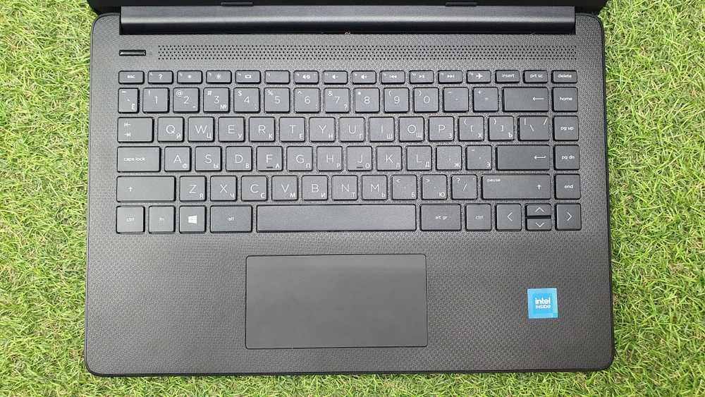 Ноутбук HP 14s-dq3002ur 3E7Y2EA 1366x768, Intel Celeron N4500 1.1 ГГц, 4 ГБ, Intel UHD Graphics Windows 10 Home