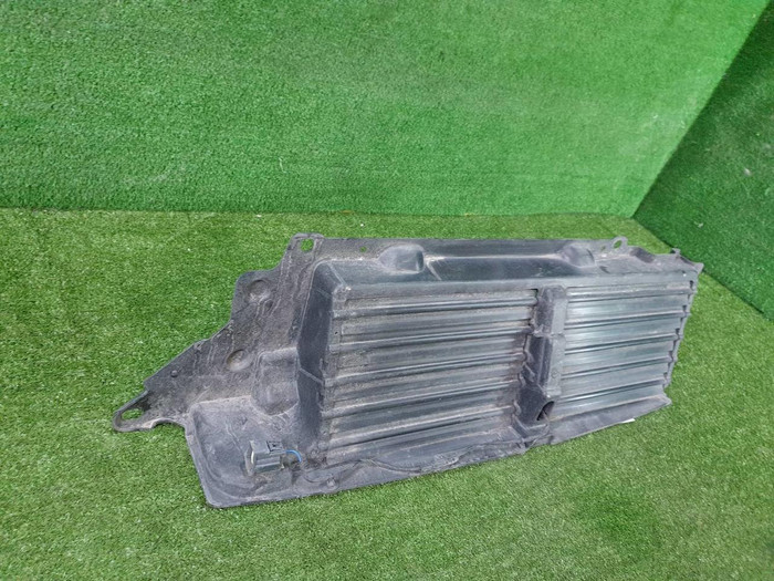 Жалюзи радиатора Range Rover Sport 2 L494 (2013-2022)