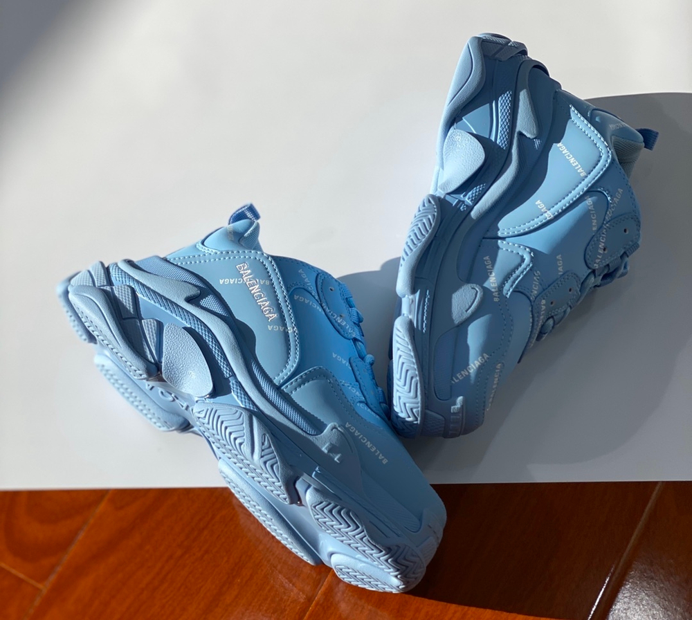 Balenciaga Triple S