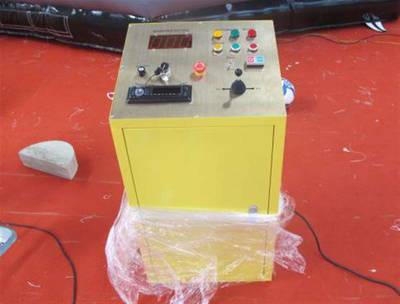 Бык для аттракциона родео "Рождественский Олень Родео"