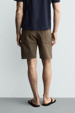 ZARA ДЖИНСОВЫЕ ШОРТЫ REGULAR FIT, КОРИЧНЕВЫЙ