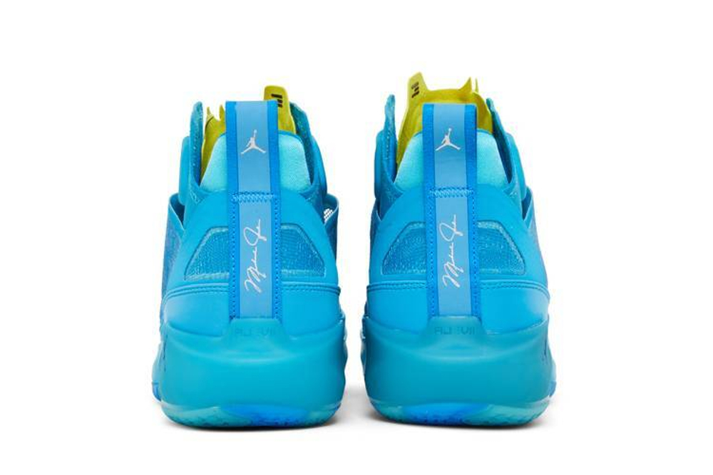 Кроссовки Zion Williamson X Naruto X Jordan Air Jordan 37 "Rasengan"
