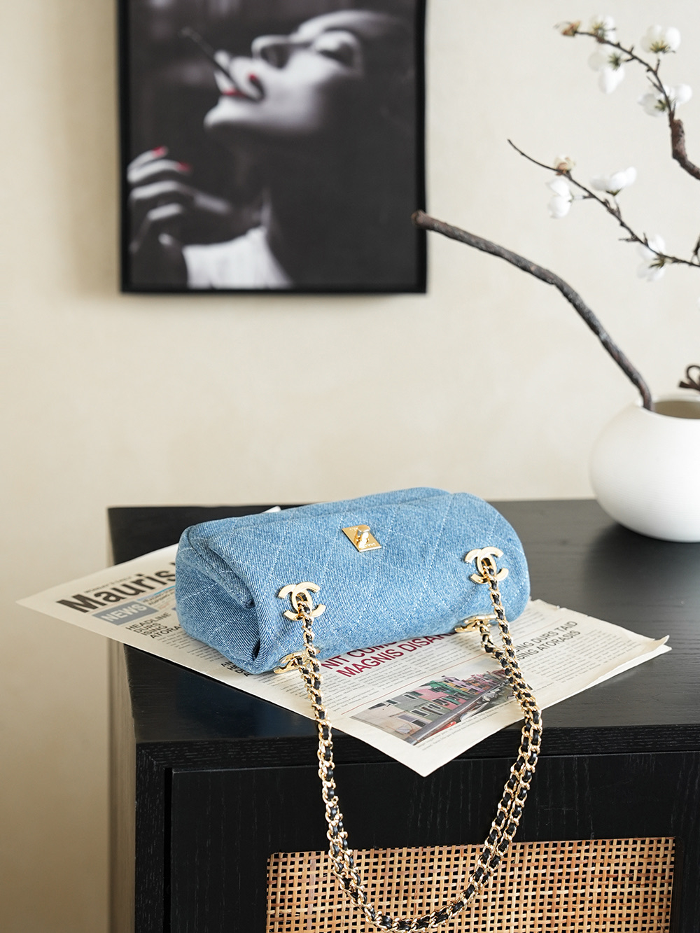 Chanel Small Eyes On You Flap Bag 22 cm