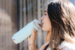 Набор крышка Klean Kanteen TKWide Twist Cap Black, трубочки с ёршиком