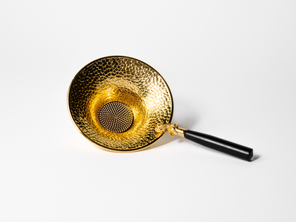 Сито с деревянной ручкой