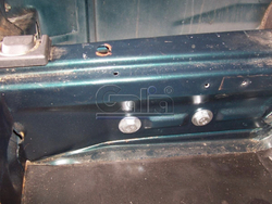 Фаркоп оцинкованный Galia M027A для Mercedes E-Class s210 универсал 1995-2002(паспорт и сертификат в комплекте)(без электрики)