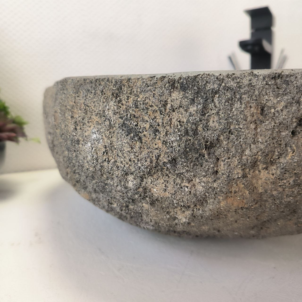 Раковина из речного камня RS-63417 (54*47*15) 0123