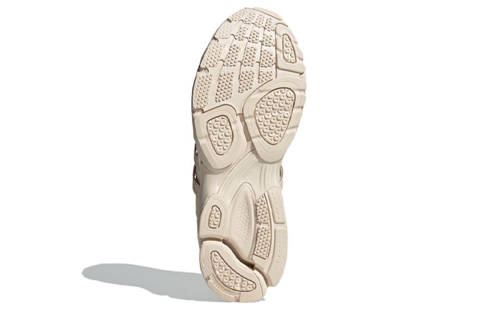 Кроссовки Adidas Spiritain 2000