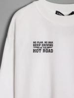 Белый лонгслив оверсайз для школы