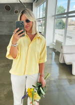 Рубашка с коротким рукавом желтая