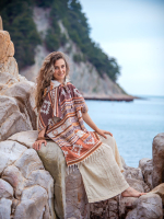 Пончо шерстяное с орнаментом