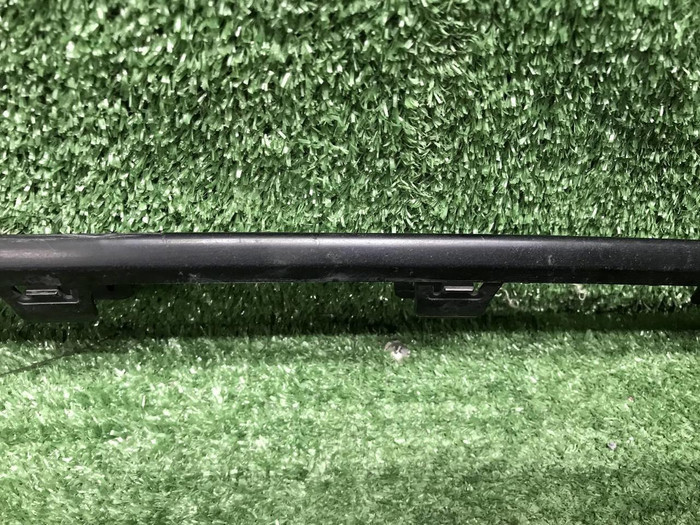 Накладка перед. бампера Mercedes C w205 18-23 AMG