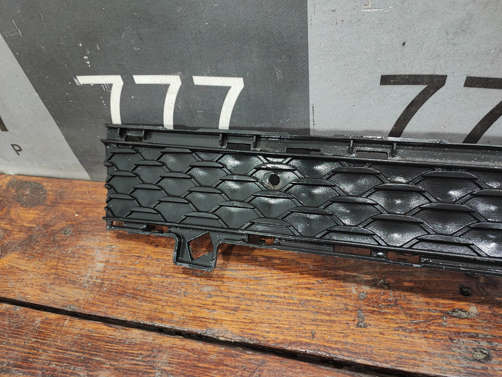 Решетка переднего бампера AMG Mercedes GLE (V167) 18-24 Б/У Оригинал A1678858005