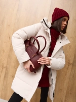 Куртка зимняя удлиненная с капюшоном